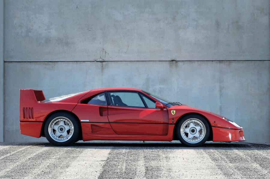 Ferrari F40 Valeo 1989 года  (фото 14 из 17)